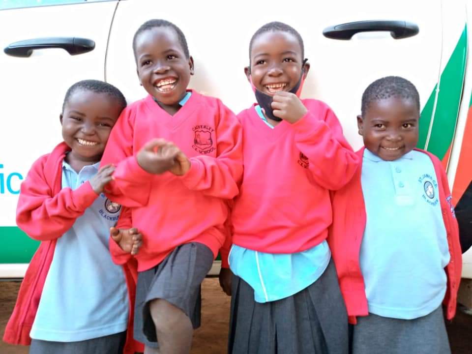 Just look at those smiles 😍 happy Friday everyone from the children of FOMO Malawi