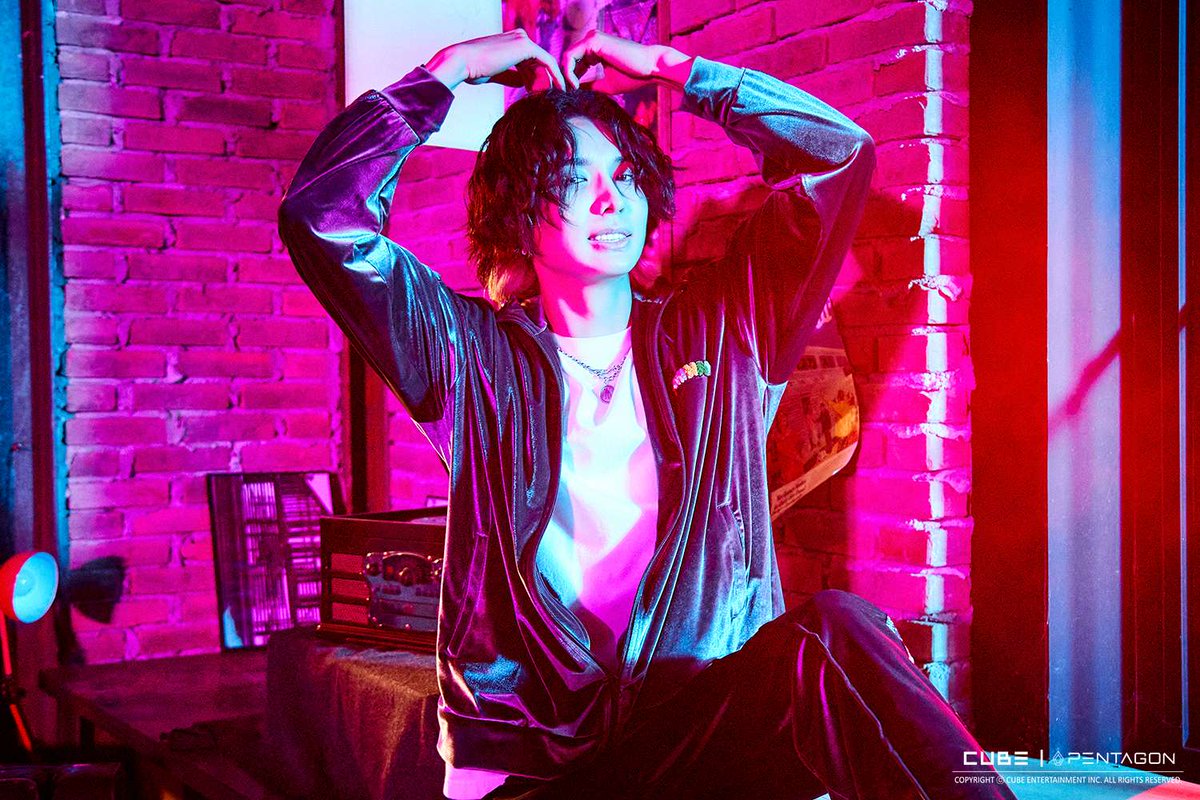 yutolooks's tweet photo. Cerberus (Song By ์ ํ , ํค๋
ธ, ์ฐ์)'
Behind Photos
#์ ํ #YUTO #CerberusIsOut #ํํ๊ณค๋ง๋ด์ฆ_์ผ๋ฅด๋ฒ ๋ก์ค_๊ฐ์ https://t.co/5Bv7yspEsT