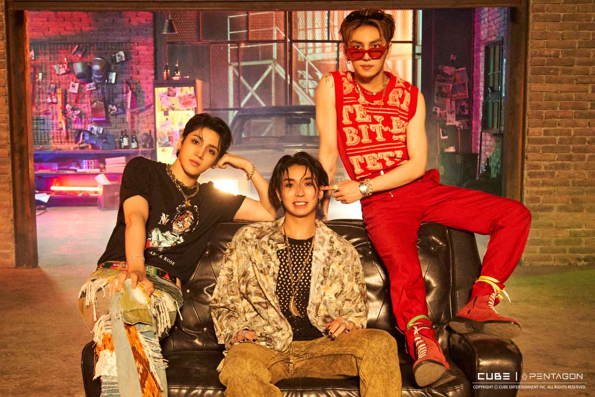 yutolooks's tweet photo. Cerberus (Song By ์ ํ , ํค๋
ธ, ์ฐ์)'
Behind Photos
#์ ํ #YUTO #CerberusIsOut #ํํ๊ณค๋ง๋ด์ฆ_์ผ๋ฅด๋ฒ ๋ก์ค_๊ฐ์ https://t.co/aBRgAjFcD4