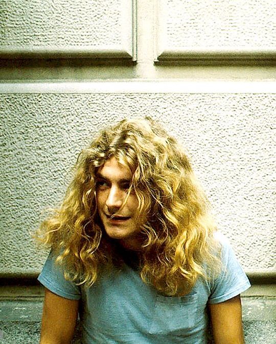 Happy birthday to Led Zeppelin frontman and Brummie icon, Robert Plant!  What is your favourite Zeppelin tune? 