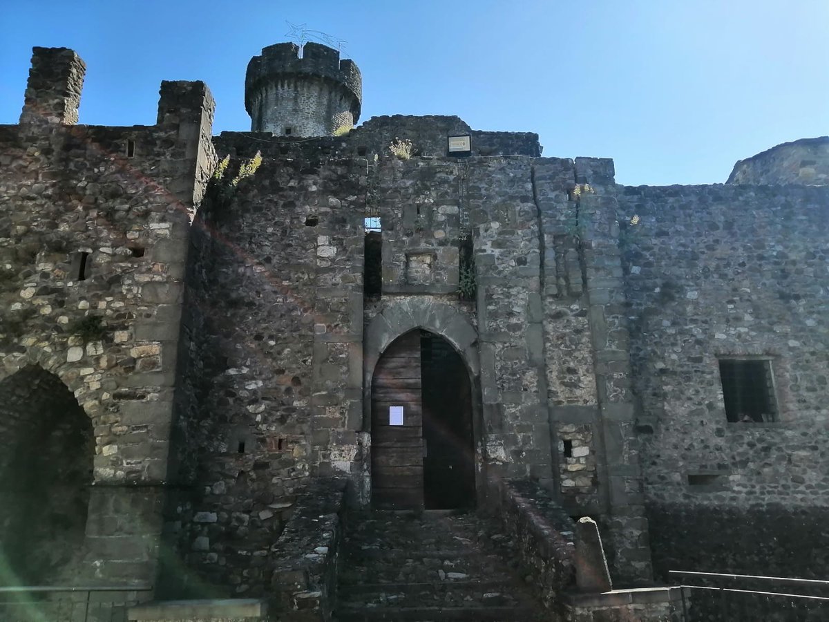 EcoLunigiana's tweet photo. #Lunigiana - Sabato alle ore 21 al castello di #Malgrate a #Villafranca Macbeth
di Giuseppe Verdi dall'opera di William Shakespeare. Interpreti Pedro Carrillo, Rodica Frediani e Simone Frediani. Giuseppe Bruno maestro accompagnatore
e Andrea Battistini regista https://t.co/OHRQyrOkSa