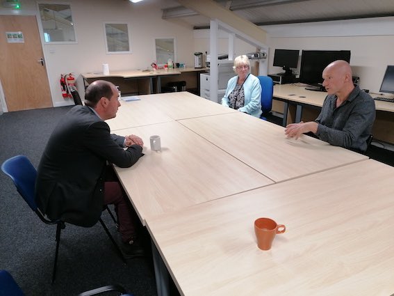 𝐌𝐏 𝐢𝐦𝐩𝐫𝐞𝐬𝐬𝐞𝐝 𝐨𝐧 𝐟𝐚𝐜𝐭𝐨𝐫𝐲 𝐯𝐢𝐬𝐢𝐭! 

MP for North West Durham Richard Holden and his assistant Doug Oliver took time out of a very busy day of regional visits to…

Read more … cornerstone-north.org/mp-impressed-o…

#mp #support #visit #cornerstonesh #countydurham