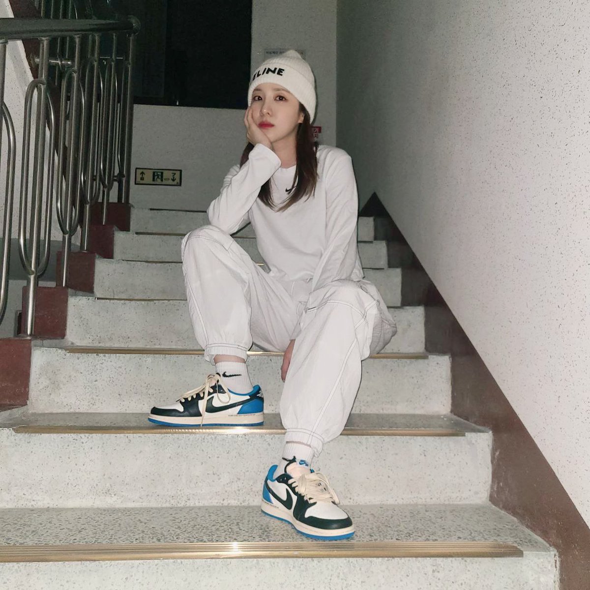 krungy21's tweet photo. 몇일전 #퇴근길 #오오티디 #가을인건가 #쌀쌀해 🍁🍂 https://t.co/spAkokriGv