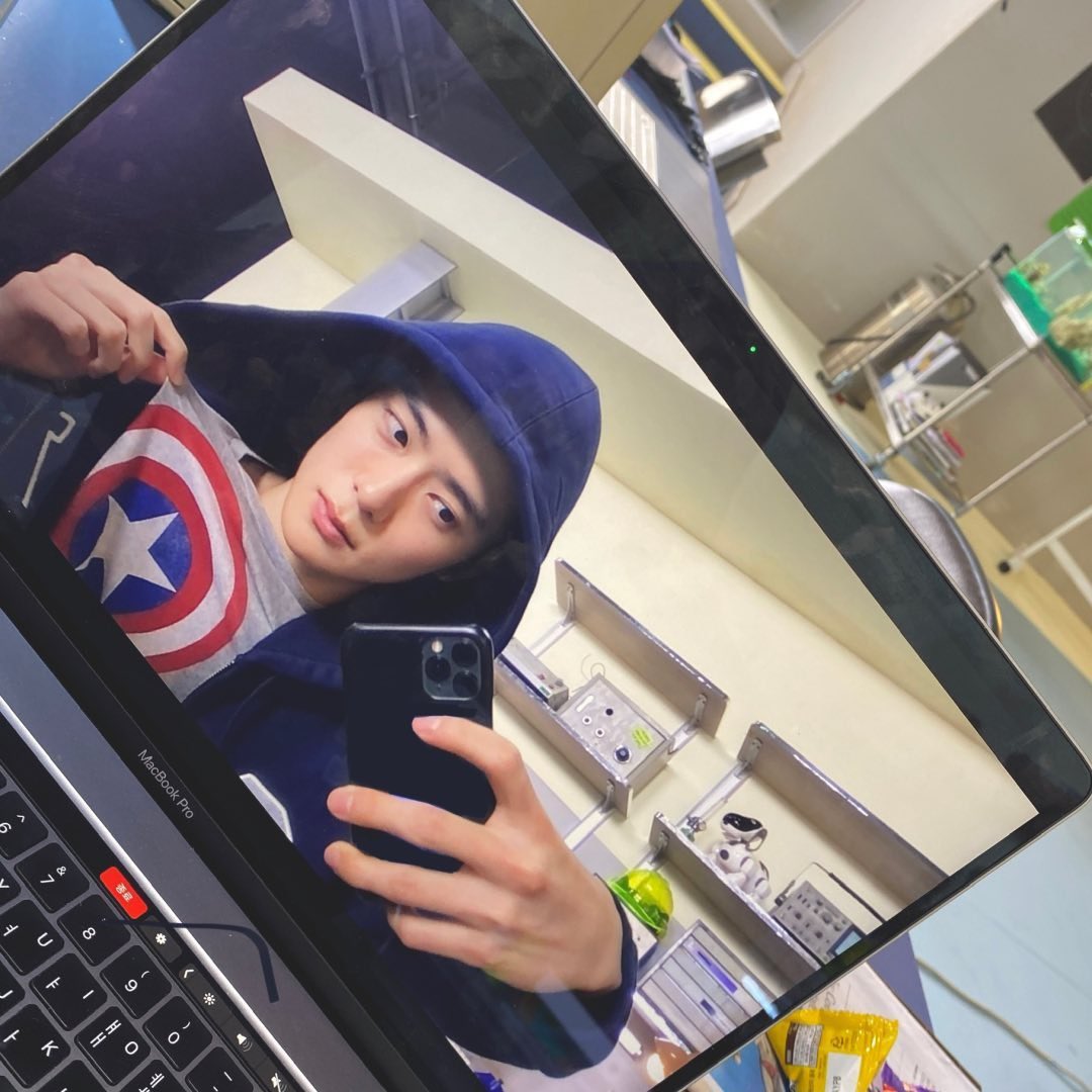 Online class check🤜🏼📚