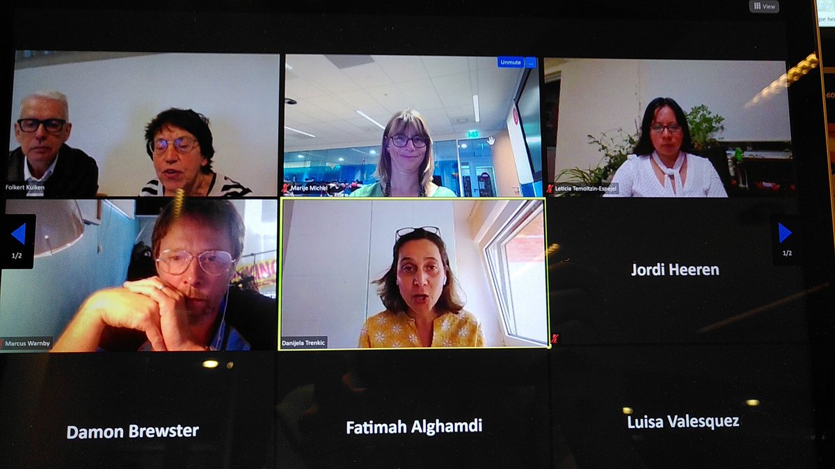 Marije Michel @MarijeMichel@akademienl.social (@marijemichel) on Twitter photo S004 - academic language proficiency. In full swing with exciting the discussion after talk by <a href="/DanijelaTrenkic/">Prof. Danijela Trenkic</a> S004 - academic language proficiency. In full swing with exciting the discussion after talk by <a href="/DanijelaTrenkic/">Prof. Danijela Trenkic</a>