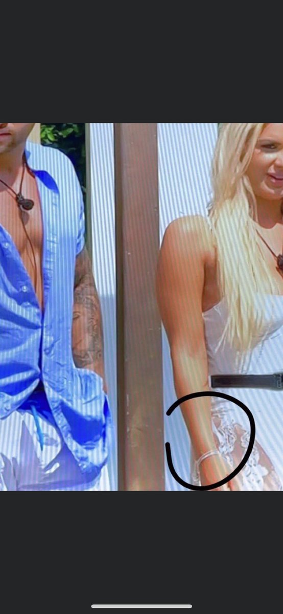 rubybuckle4's tweet photo. #LoveIsland bracelet???!!! https://t.co/AywDisvi0b