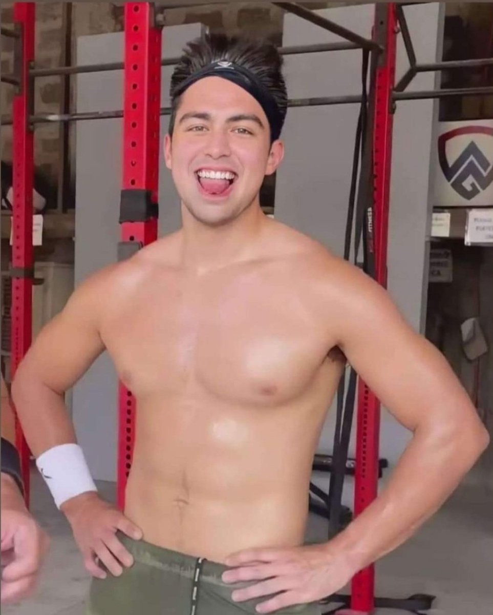 Baby namin

#FlexMoNa | Derrick Monasterio