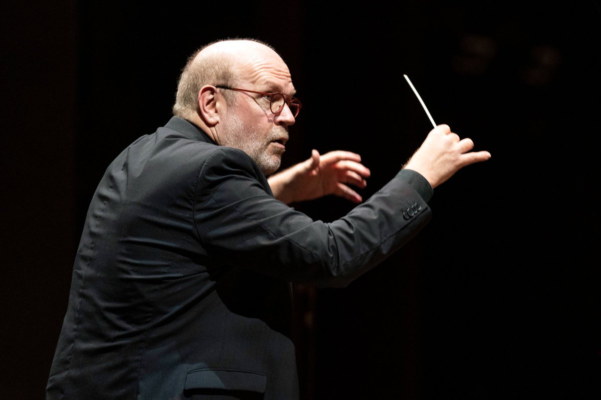Glyndebourne (@glyndebourne) on Twitter photo There's a treat in store on <a href="/MarqueeArtsTV/">Marquee TV</a> tonight!
From 7.00pm you can watch Bernard Labadie conduct the <a href="/theoae/">OAE</a> in our Mozart concert, which includes arias sung by <a href="/siobhanstagg/">Siobhan Stagg</a>, and the 41st Symphony, Jupiter.
Find out more: marquee.tv/bundle/glyndeb… There's a treat in store on <a href="/MarqueeArtsTV/">Marquee TV</a> tonight!
From 7.00pm you can watch Bernard Labadie conduct the <a href="/theoae/">OAE</a> in our Mozart concert, which includes arias sung by <a href="/siobhanstagg/">Siobhan Stagg</a>, and the 41st Symphony, Jupiter.
Find out more: marquee.tv/bundle/glyndeb…