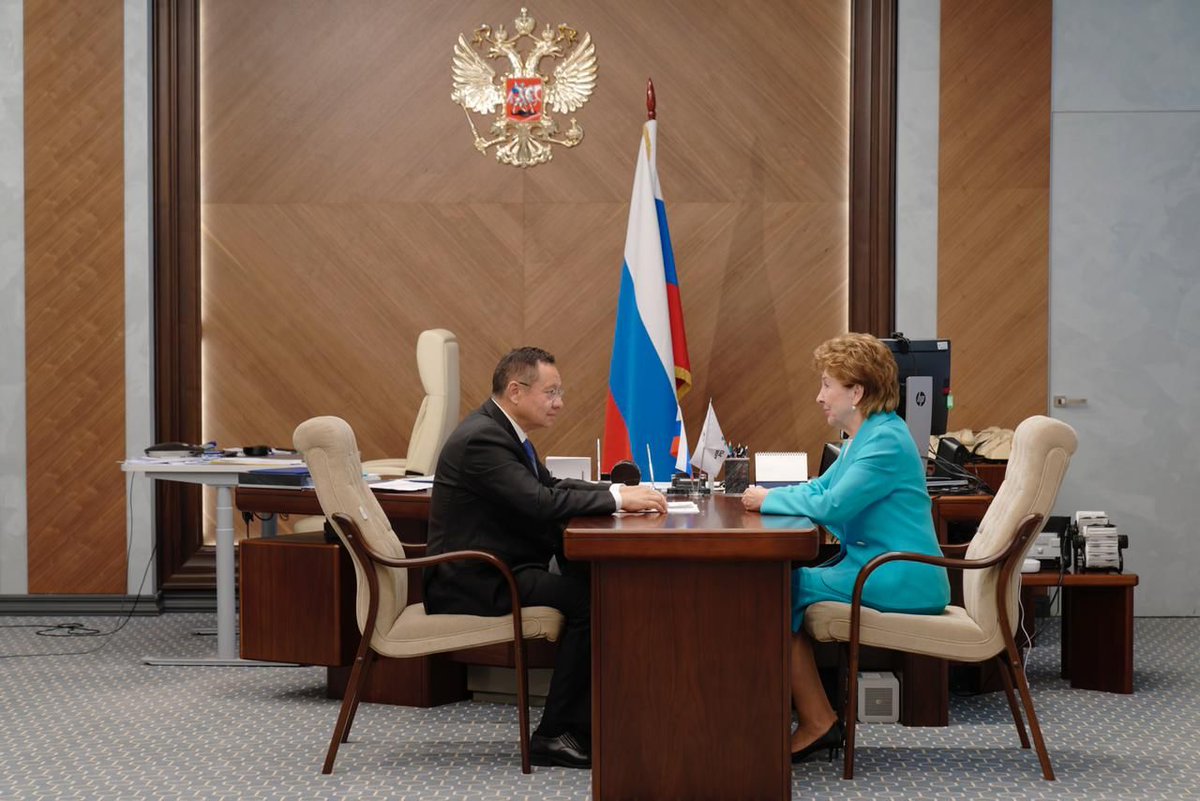 Ирек Файзуллин провел рабочую встречу с вице-спикером СФ Галиной Кареловой
minstroyrf.gov.ru/press/irek-fay…