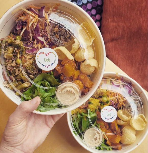 UnionofGenius's tweet photo. Start the weekend right with our new super salad bowls. Two varieties packed full of goodness and taste plus they're completely #vegan so come along for today's #VeganFriday and enjoy one 1/3 off: sit-in or takeaway. (Hand not included.) https://t.co/apiXyWbPjp