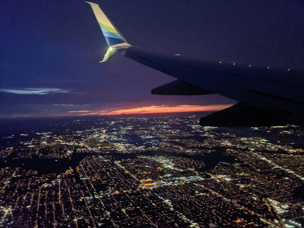 greedy_sIeeper's tweet photo. Catching the sunrise in Philadelphia this morning! Back for what has become an annual trip :) https://t.co/B7yjRY4F6M