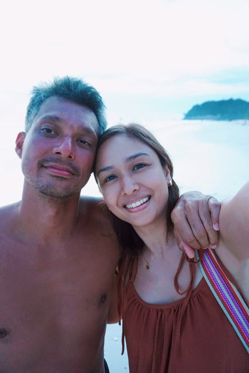 kellymisa's tweet image. New vlog: Sharing our one week in BORACAY with the family before ECQ (where we stayed, BEST PLACES TO EAT... youtu.be/m6oAbSAfSeM via @YouTube ❤️
