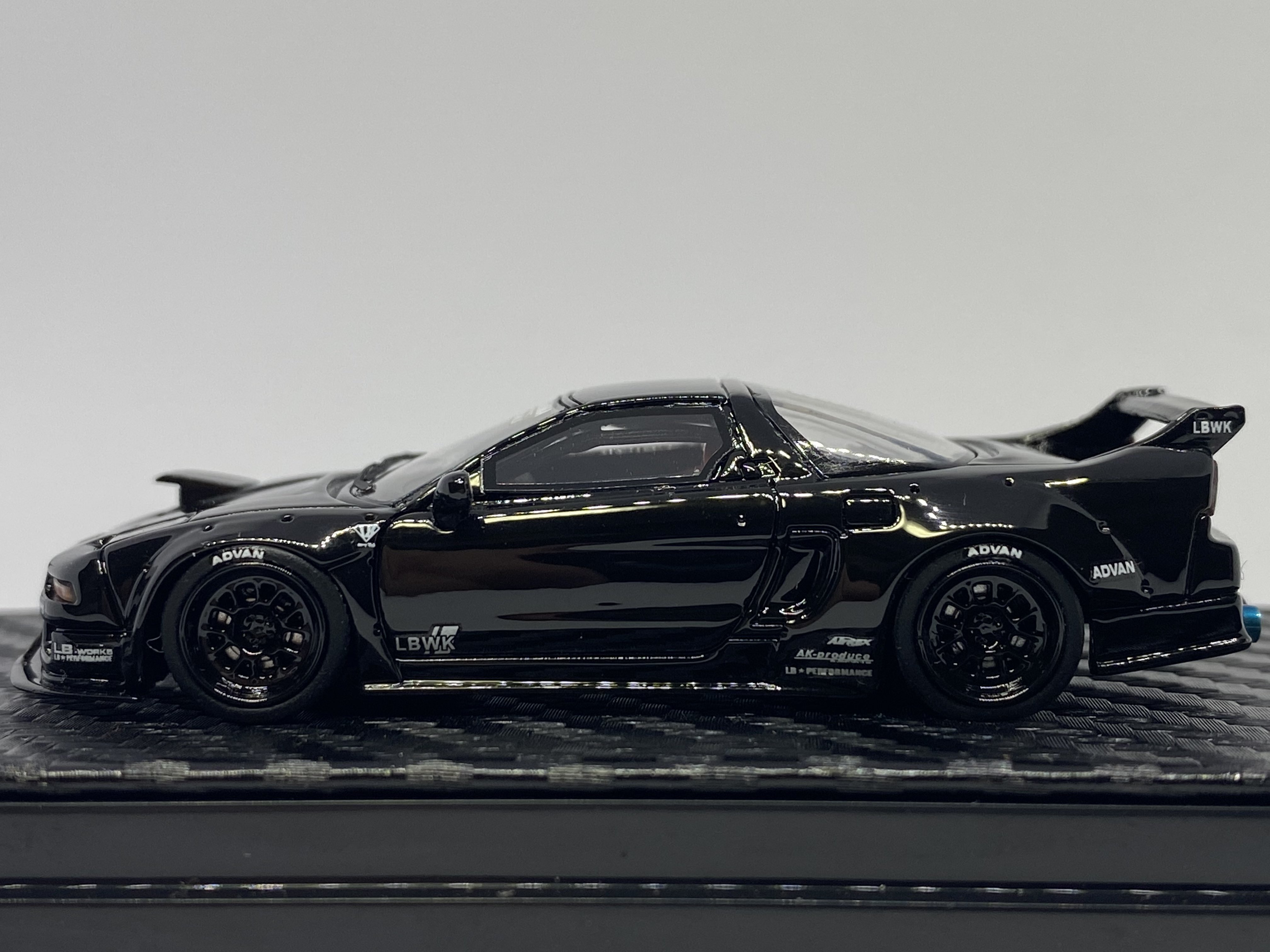 ミニカー YM MODEL / 1/64 LB WORKS NSX (NA1) 1/64 YM Model Honda NSX Liberty walk LB Performance Fighter