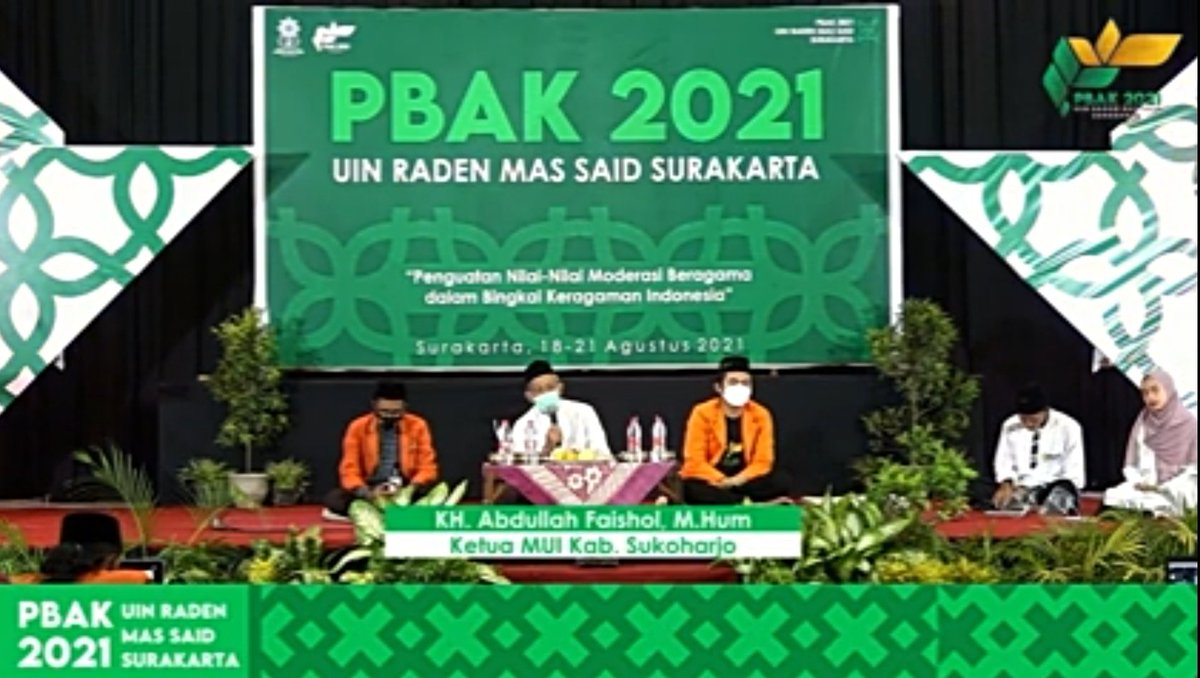 FitriaspP's tweet photo. Berikut doa bersama dan sholawatan Jumat, 20 Agustus 2021😇

#rmsaidmudauntukbangsa 
#RMSAIDMUDA https://t.co/QtNL88RZDz