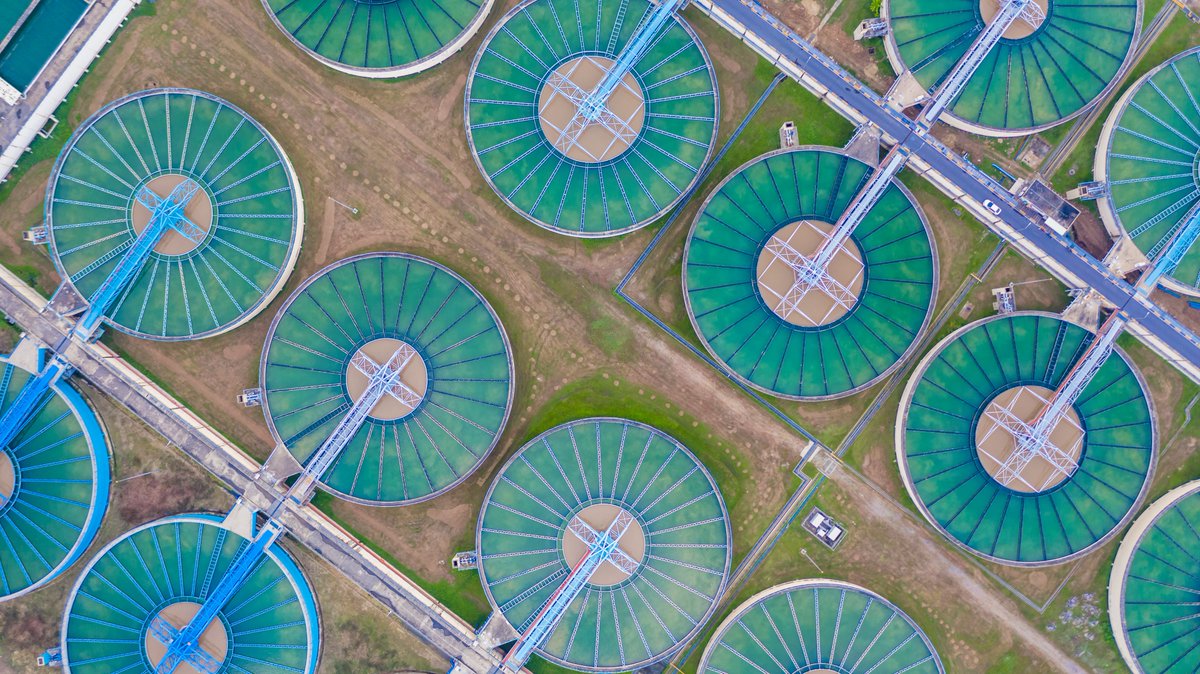 📈How can we scale up and sustain efforts to mainstream urban water #resilience?

#Cities need to work with national governments on urban #water management.

Join us at <a href="/siwi_water/">SIWI</a> #WWWeek to learn more!

👉25 Aug 11:00 CEST

worldwaterweek.org/event/9889-siw…