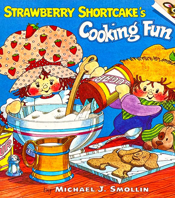 Twitter 上的 ぶんこ 同人誌 レトロ菓子本はお好きですか 8 13 C100 マ22a 資料性15 卓番14 Strawberry Shortcake S Cooking Fun 昭和55年発行 アメリカの人気可愛いファンシーキャラクター ストロベリーショートケーキ の料理レシピ本 スポンジでピエロを