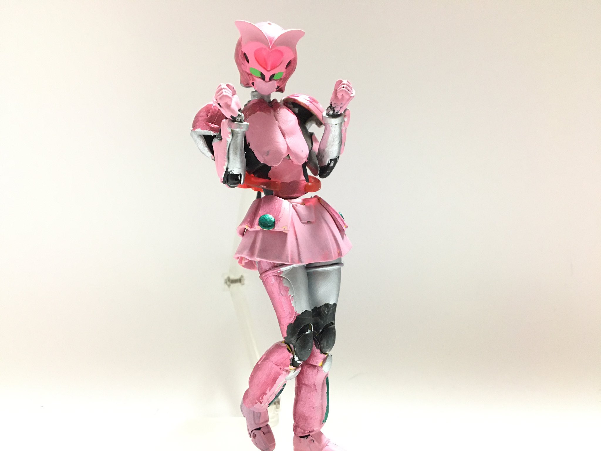 Tstu1010 Sh フィギュアーツ 改造 ゼンカイジャーよりマジーヌです ガチャフィギュアが出たのと変身前も可愛いので制作 素体はアキバイエローです 変身後より小さい感じがしたので ロボ娘好きにはたまりませんね 変身前のフィギュア出ないかなあ