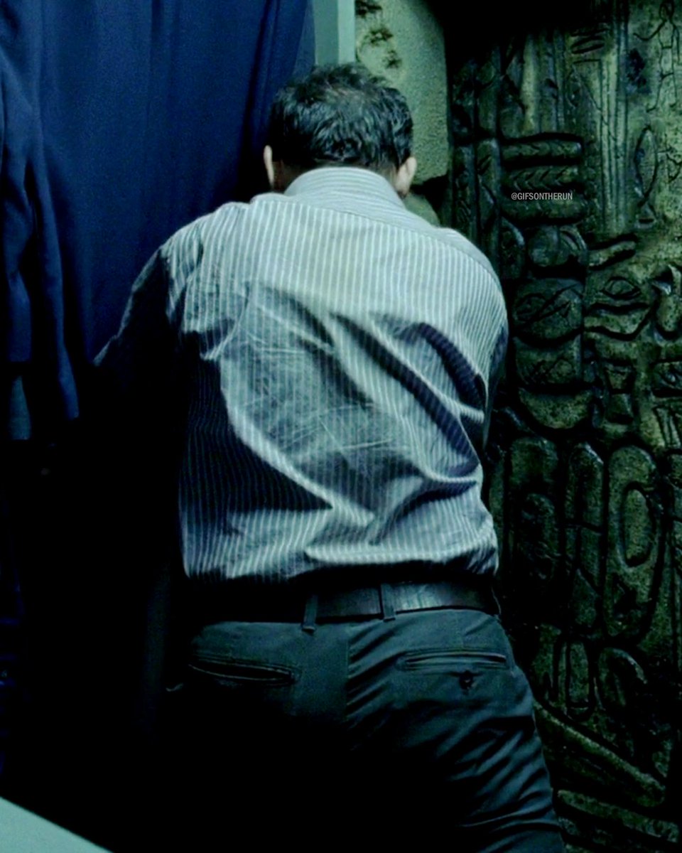 gifsontherun's tweet image. Sorry not sorry 😁
#LostABC #BenjaminLinus #BenLinus #MichaelEmerson