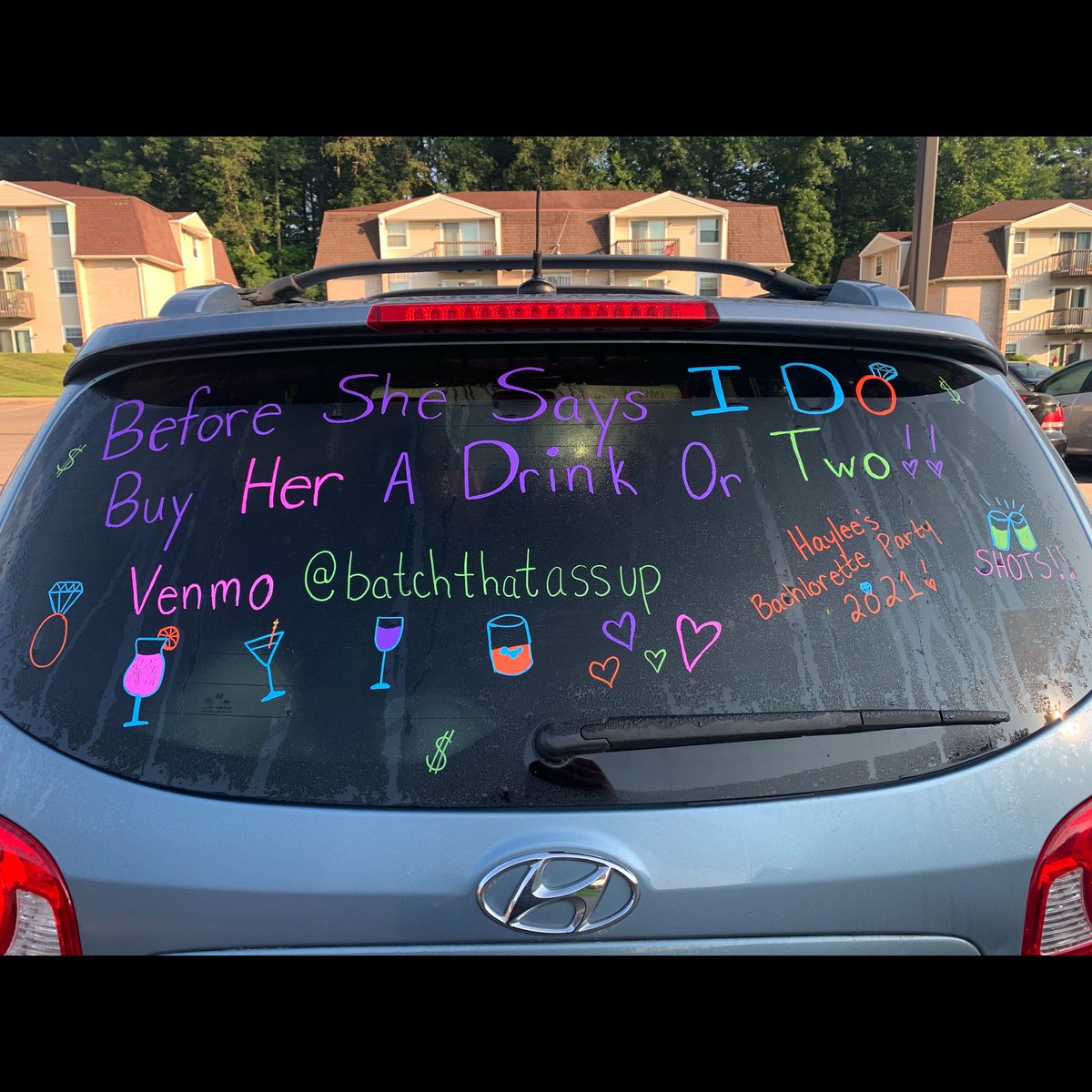 AlexandreaH16's tweet photo. Starting the bachelorette party right ❤️❤️ send the bride some drinks 🥂 https://t.co/FX0WM7WYgY