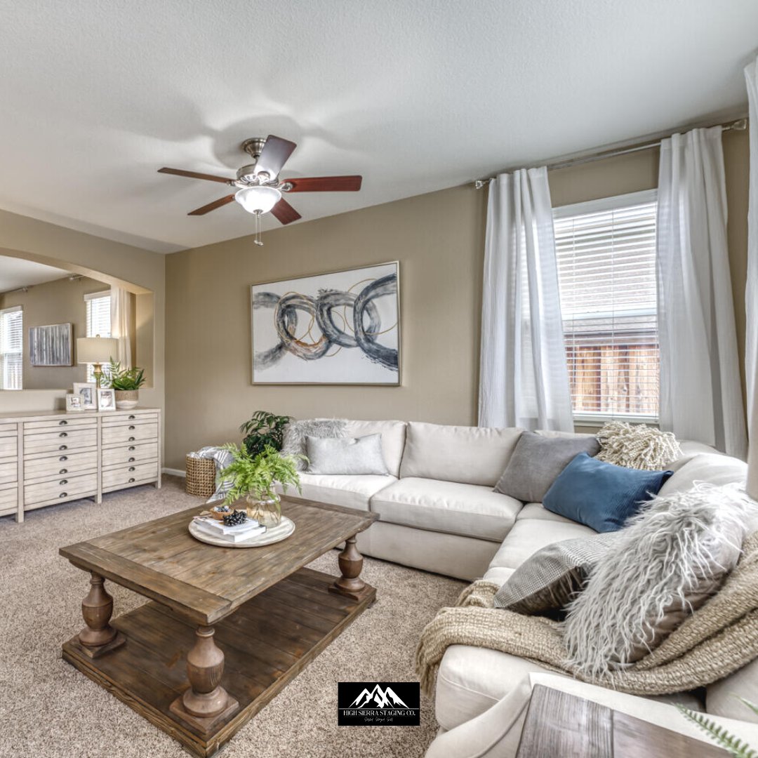 staging_co's tweet photo. "Our personality influences the choices of color, shape, texture, and patterns that we use in our house. We know when it “fits right” or it “fits us” 

Which home design best fit your personality? 

Comment below! And tell us more about it. https://t.co/km3mxQoT83