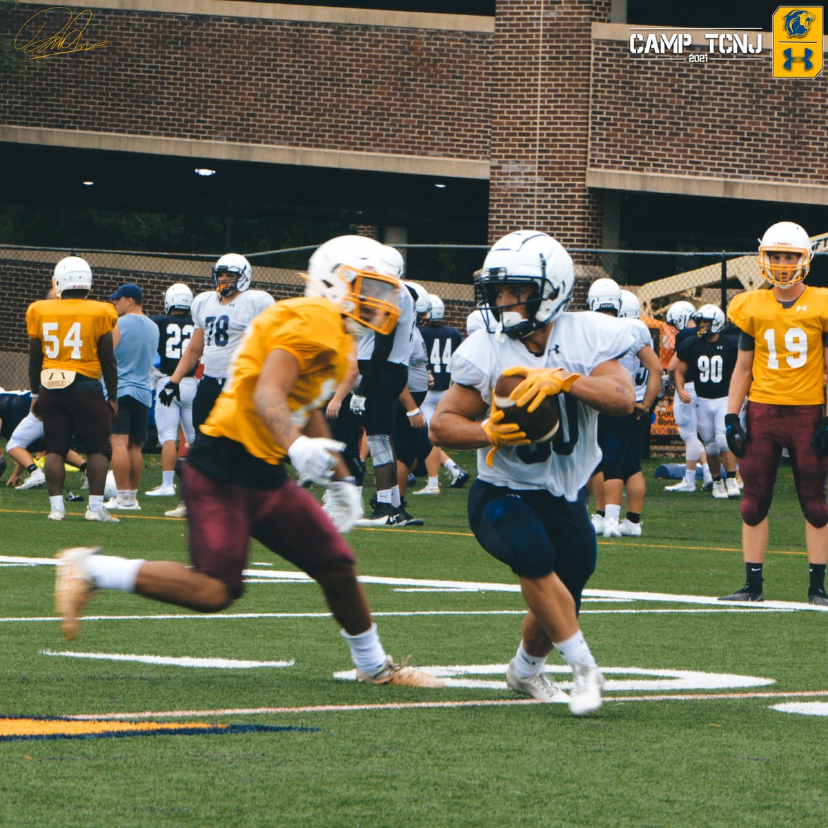 TCNJfootball's tweet photo. And the campaign continues π¦
#WGF #ForTheJersey https://t.co/jpOg8QDh5x