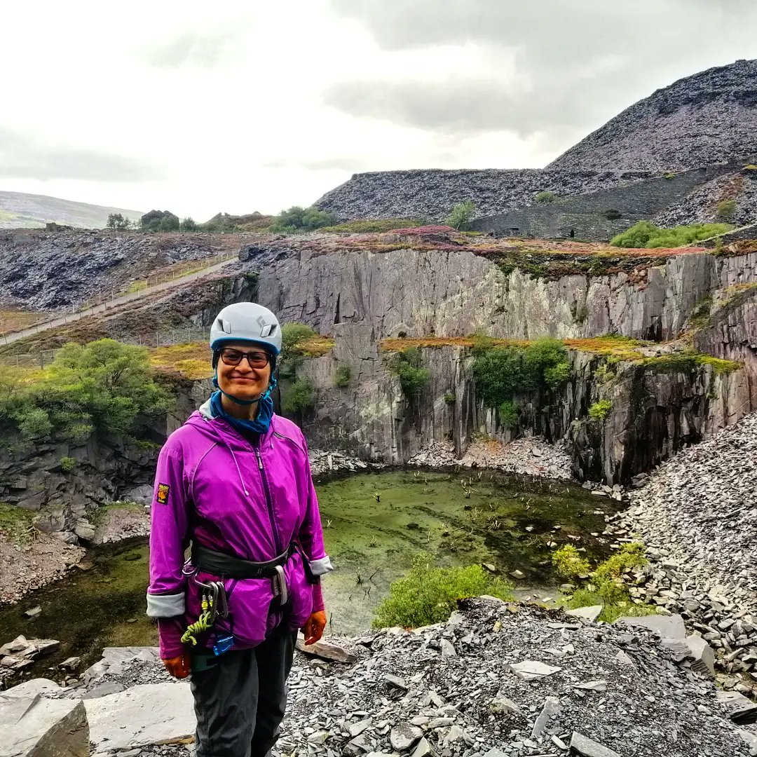 Alexander_R_Kay's tweet photo. Another unique & thoroughly enjoyable day with Zahida.
Cool routes at Bus Stop & the awesome adventure that is 'Snakes and Ladders'. Impressed with Zahida's tenacity on the infamous chain pitch.
#Slate #RockClimbing #FemaleClimbers #GirlsWhoRock #Climb #ClimbingGuide #Unique https://t.co/YrksG9C96A