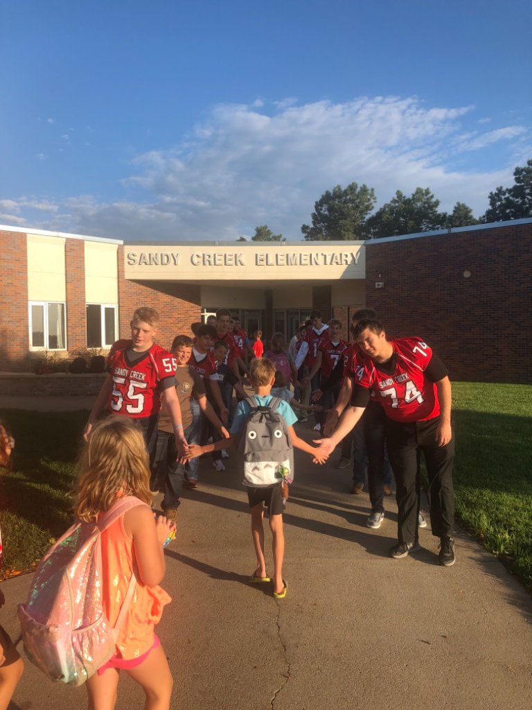 Sandy Creek Football Team kicks off their season here at 7:00 p.m. tonight verse Schuyler. The elementary students were able to run through the tunnel before school. Come out to support the Cougars!