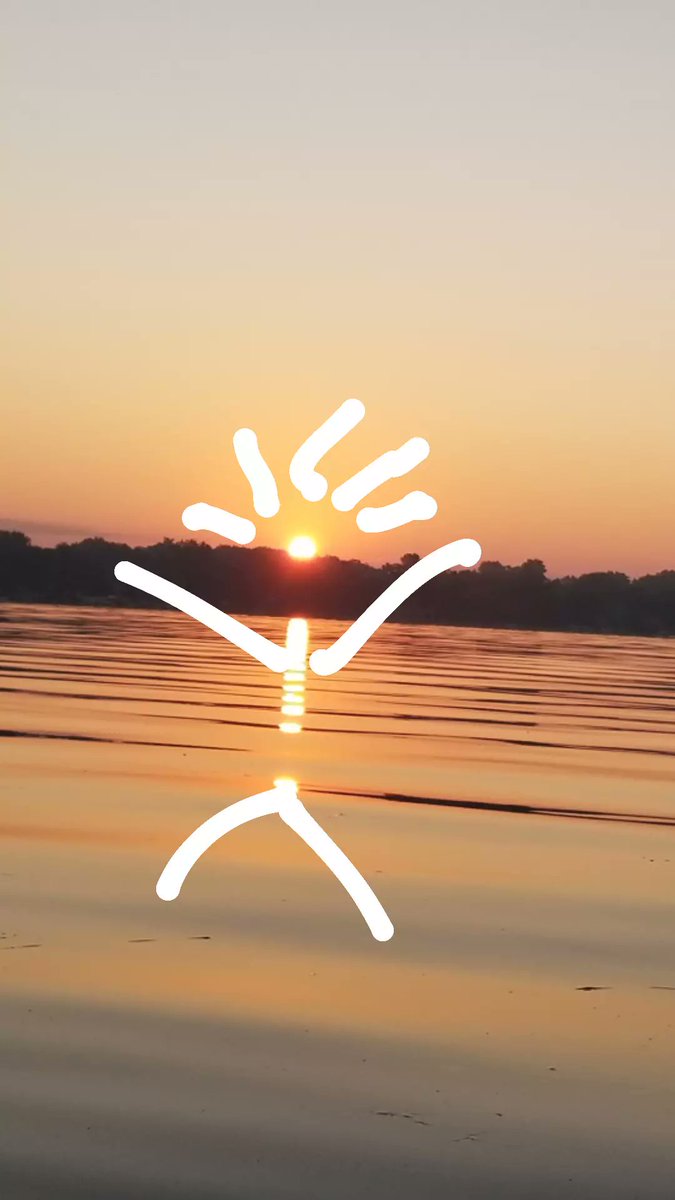 AngBraund's tweet photo. New morning routine making the best of lake living, kayaking during sunrises before work #puremichigan https://t.co/dN1qMF7Ozm