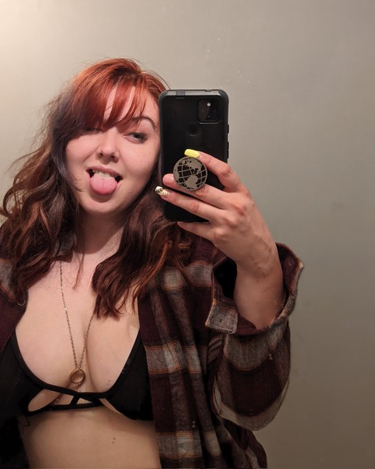 Tell me I'm cute please https://t.co/pRrTPdbhOg<a href="/tag/ass"class="tags"><span>#ass</span></a><a href="/tag/curvygirl"class="tags"><span>#curvygirl</span></a><a href="/tag/spoilme"class="tags"><span>#spoilme</span></a><a href="/tag/unhinged"class="tags"><span>#unhinged</span></a><a href="/tag/manicepis"class="tags"><span>#manicepis</span></a>