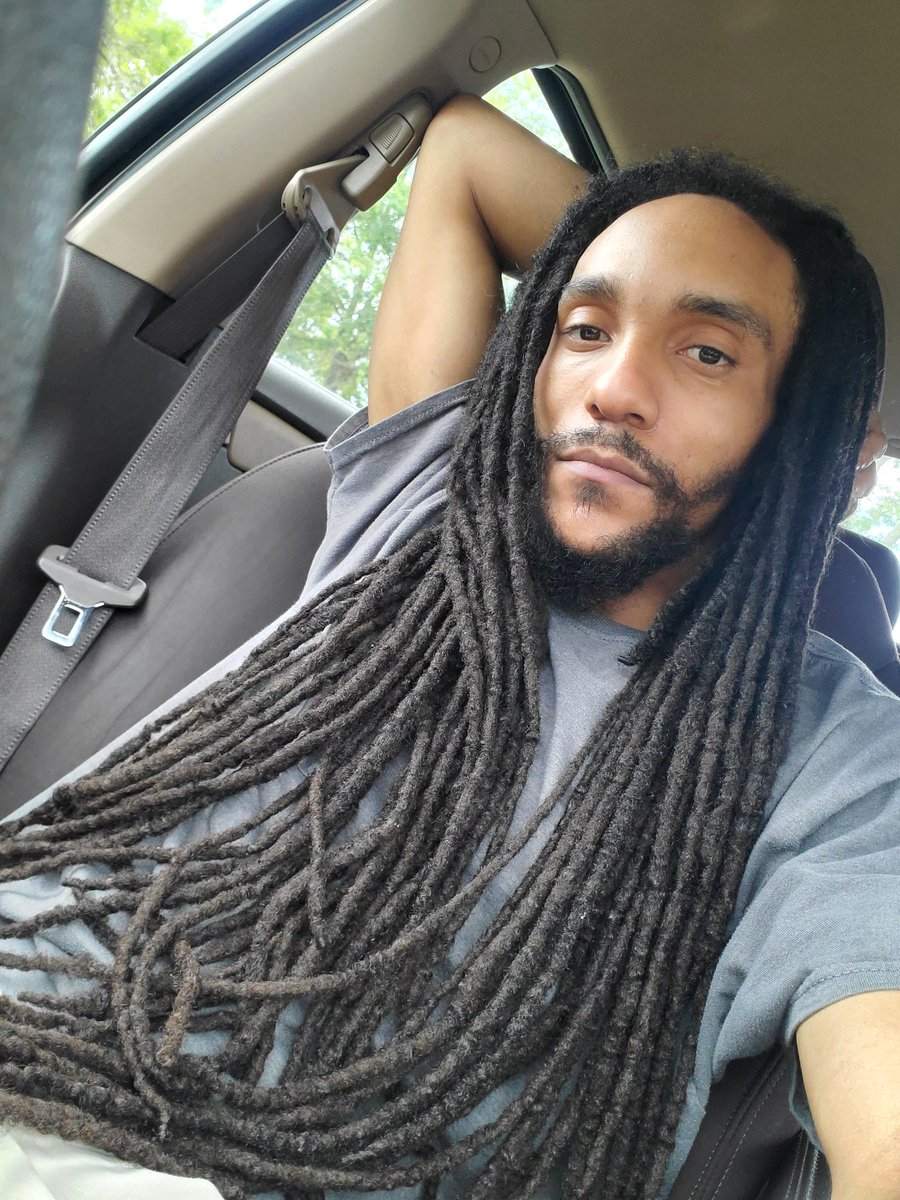 DC_MAF's tweet photo. If u didn't know , now u know. 10 yrs lociversery and wudnt change it for anything.  Live my locs #Locs4Life #Locfam. https://t.co/ts4vQRBCI7