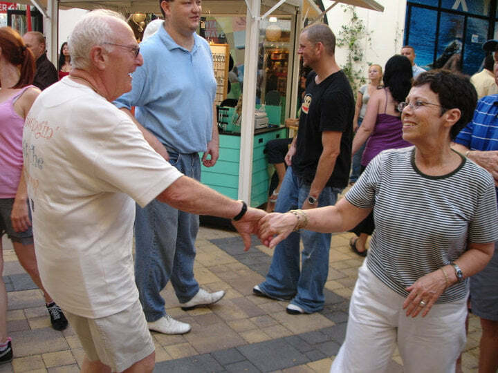 Lindy Collective (@lindycollective) on Twitter photo 