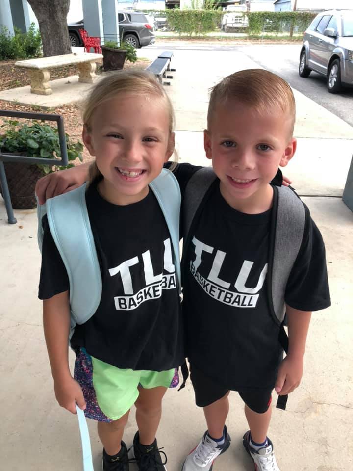SeguinISD's tweet photo. McQueeney Elementary School students and staff recently participated in College Spirit Day! #1Heart1Seguin https://t.co/n9vTyXw11Z