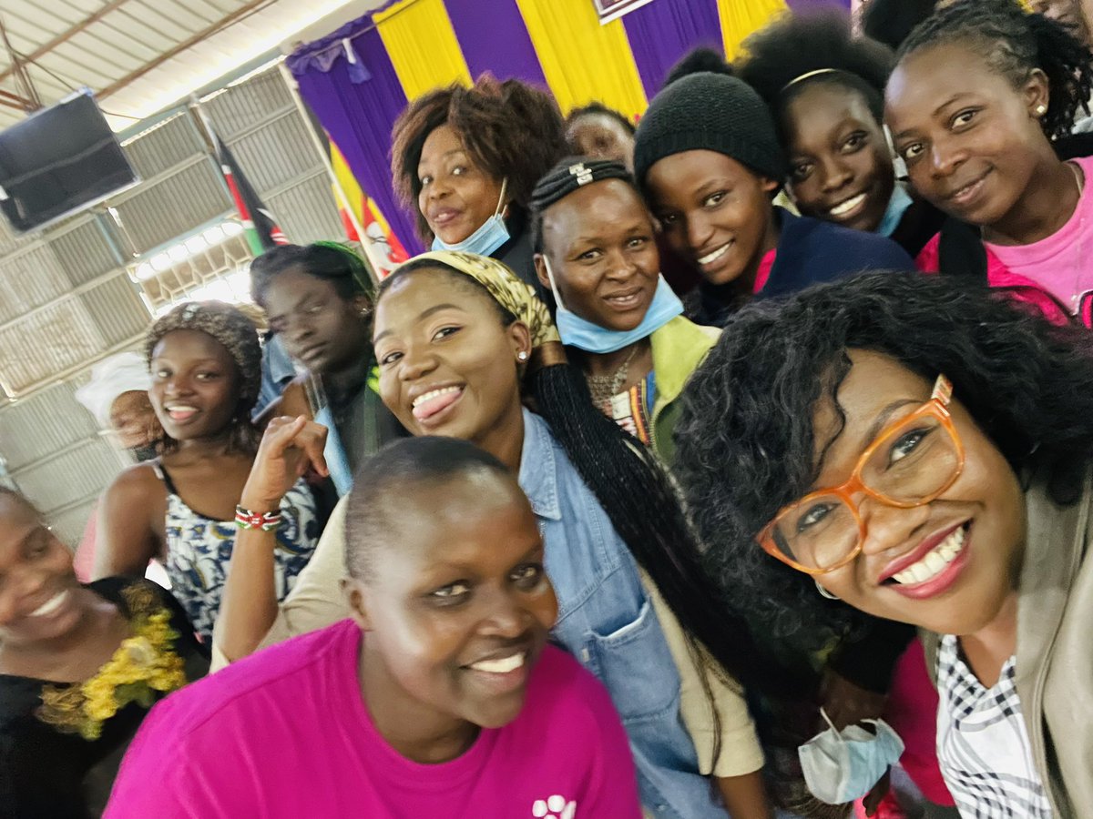 Lasterbosire's tweet photo. If girls&amp;young women belong where decions are made,we must ensure that they have capacity,are empowered&amp;fearless to engage

Thank you @Badili_A for inviting me to speak on “Power Money and S&amp;GBV Among young women in Urban informal settlement” @BinaMaseno 

I had to steal a selfie https://t.co/pIqzMywegW