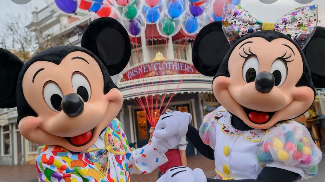 You could be visiting Mickey and Minnie for FREE!!
Just watch @10News at 6am & watch/listen for the cue to call!
Be the 10th caller & win a Family 4 Pack of Tickets to @Disneyland!!
@10NewsCha @10NewsPatton @10NewsParry @10NewsCoronel @10NewsAarons @10NewsPaz https://t.co/bzmw0HRNul