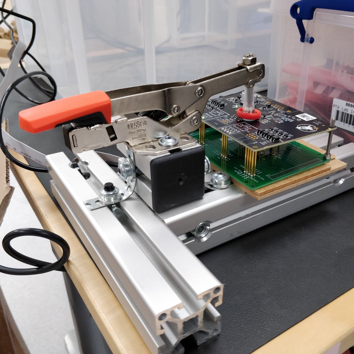 AutomationLinux's tweet image. And a few more production leaks! Our storage is filling UP! Today we are flashing, testing and packaging our CAN-bus based IOs. We expect to release this products next week.
More on this product:
linux-automation.com/de/products/lx…