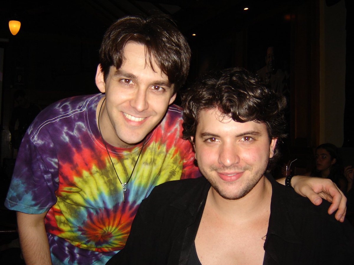 BandaBelsen's tweet photo. Era 17/agosto/2006. Show da #Gamesh com participação do baterista Cassiano Pires. Quando ele escreveu em uma postagem do Facebook "Vamos combinar umas loucuras dessas!", veio a ideia de retomar o velho projeto da #Belsen. Algo pausado há tempos, mas jamais esquecido. #bandabelsen https://t.co/PR27HA97xe
