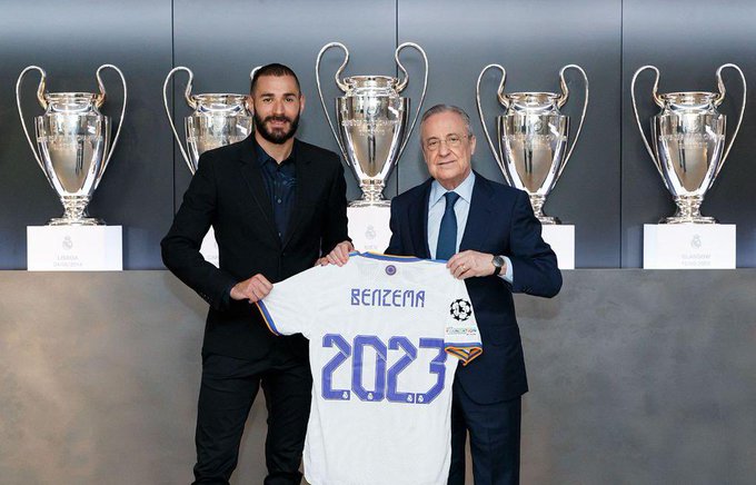 Mercato: Benzema prolonge au Réal de Madrid et publie un message