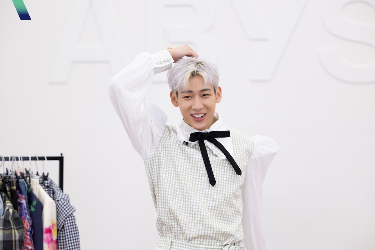 tuanxcoco's tweet photo. cute ☺️ @BamBam1A https://t.co/IWISy3efJZ