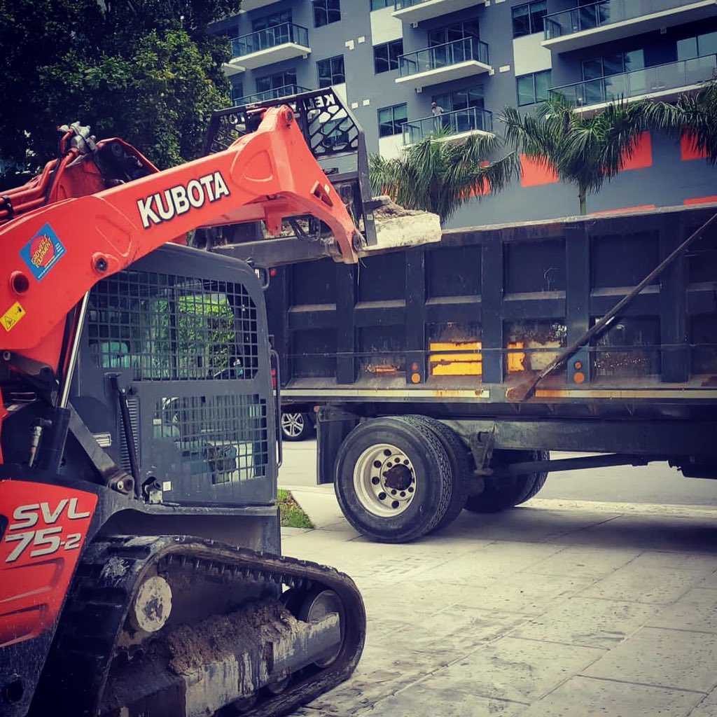 L_LConcreteLLC's tweet photo. 2,100 SF of saw cut and removal of existing 6β SOG for the plumberβ
π·π»ββοΈβ οΈπ·πΎββοΈ #concrete #demo #structural #shellcontractors #slab #sog #on #grade #skid #chip #saw #hammer #miami #interior #kubota #husqvarna #cat
https://t.co/2E3iM3zMJH https://t.co/GVJA5Afm7d