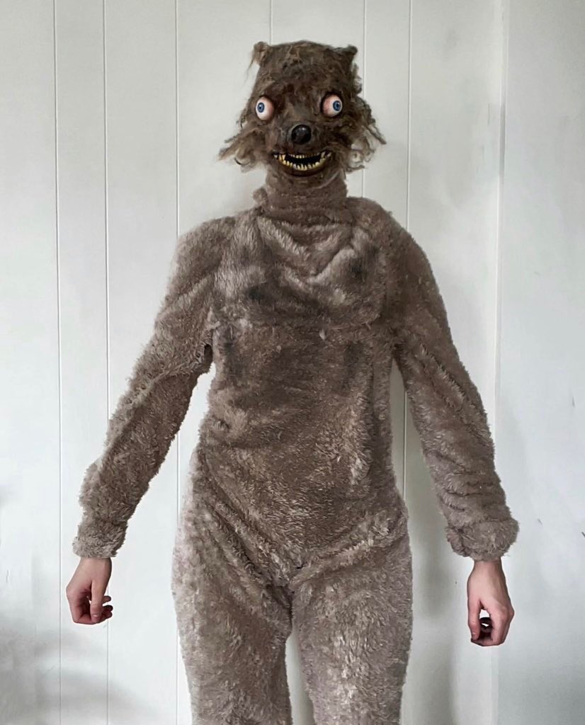 SSeeley92's tweet photo. Me this Halloween 😆 https://t.co/SiXRk4P1lk