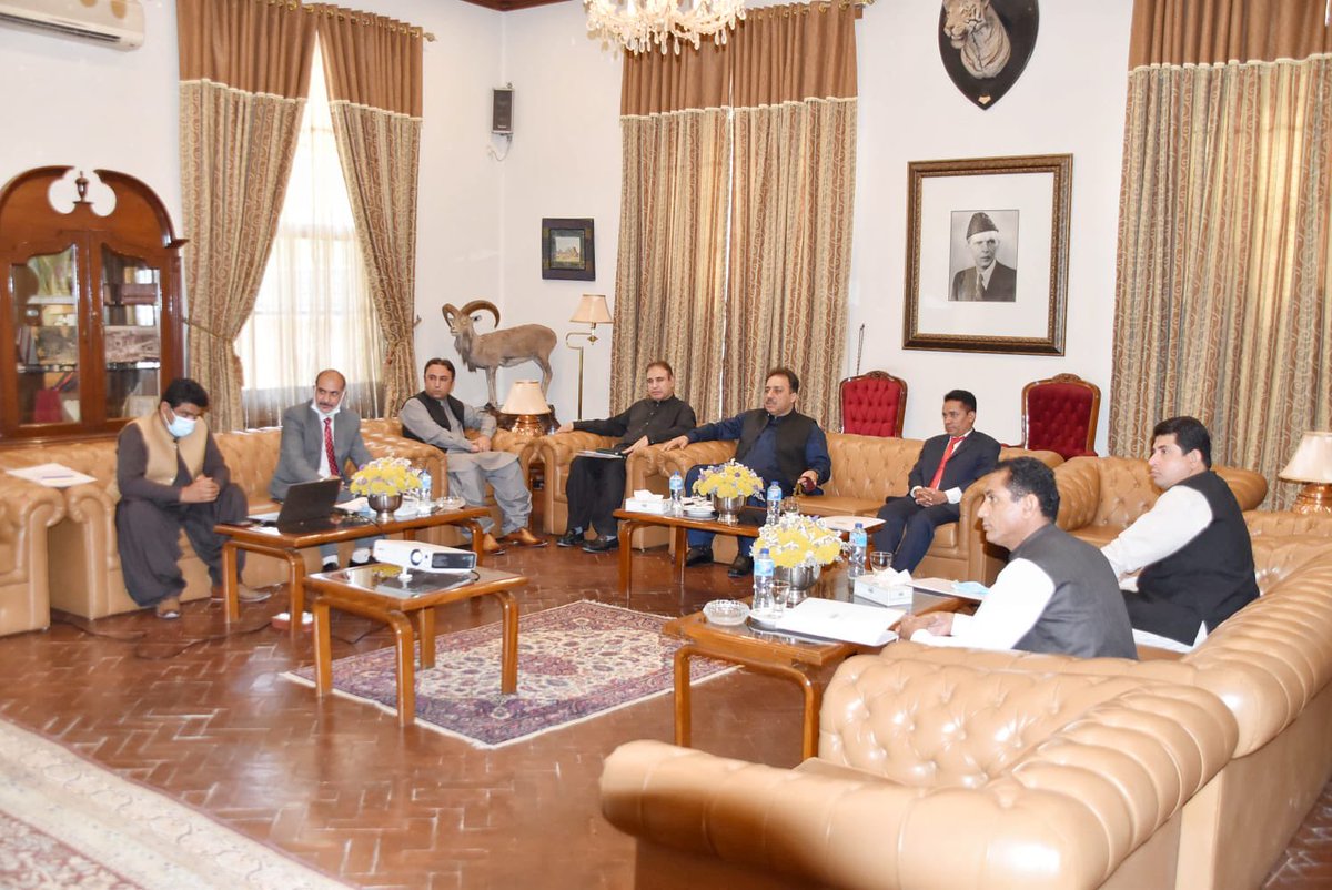 UnivTurbat's tweet photo. A delegation of University of  Turbat led by the Vice Chancellor Prof. Dr. Jan Muhammad called on the Governor Balochistan Syed Zahoor Ahmad Agha on 20th August at Governor Secretariat Quetta &amp; briefed him about the educational progress &amp; development projects of the University. https://t.co/9w7ZRAxUxA