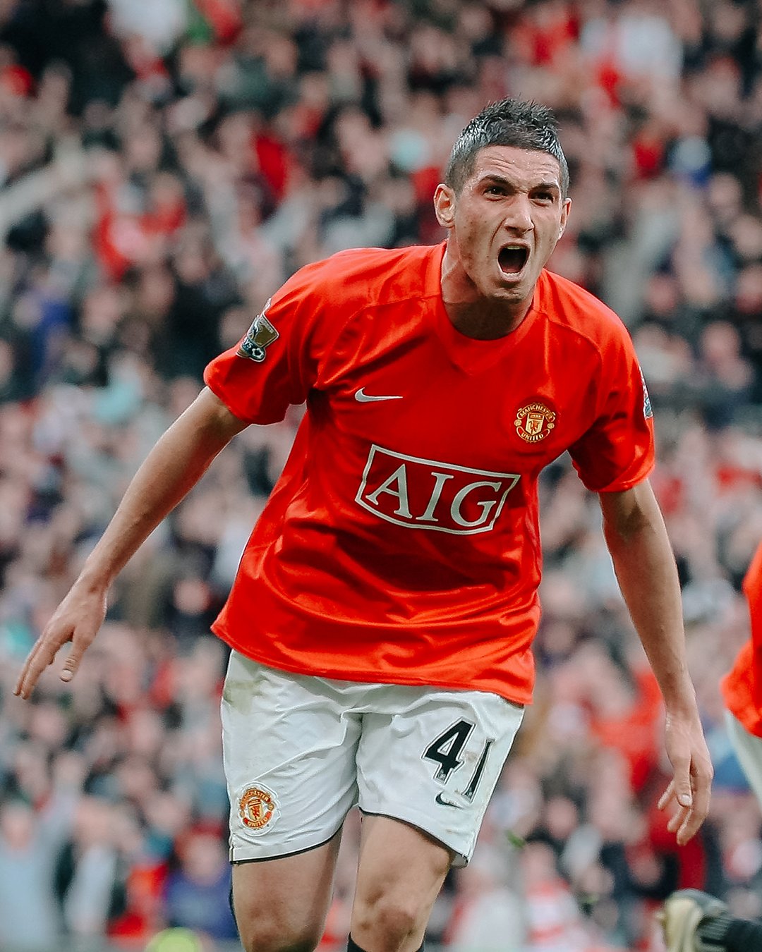 Happy Birthday to Federico Macheda. 

You all remember his debut... 