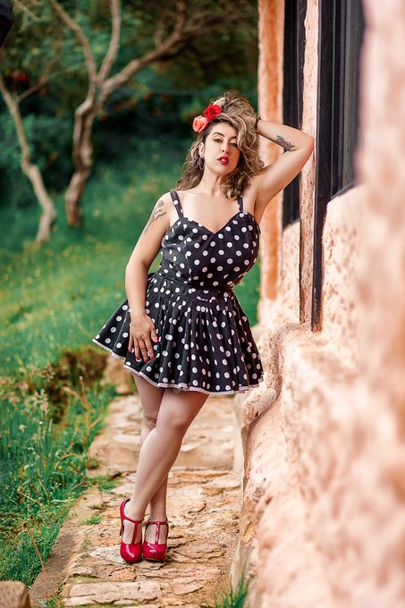 Todo lo haces ver hermoso @RojoMike_  sesi&oacute;n de fotos https://t.co/LEzSc608Eb<a class="tags" target="_blank" title="On Twitter" href="/?out=eyJ0eXAiOiJKV1QiLCJhbGciOiJIUzUxMiJ9.eyJpYXQiOjE3MjU0MTc0MjcsImlzcyI6InR3cG9ybnN0YXJzLmNvbSIsIm5iZiI6MTcyNTQxNzQyNywiZXhwIjoxNzU2OTUzNDI3LCJyZWRpcmVjdF91cmwiOiJodHRwczovL3R3aXR0ZXIuY29tL1Jvam9NaWtlXyJ9.IYZn0nSMVNPPe2w-iGVoXZhK1GpW4qOpVtroZquoBymW6-AwB4R_LhXJwkJz4DK_EkYg5qYwzQ4qAOMZ7ZeBHQ">@RojoMike_</a>