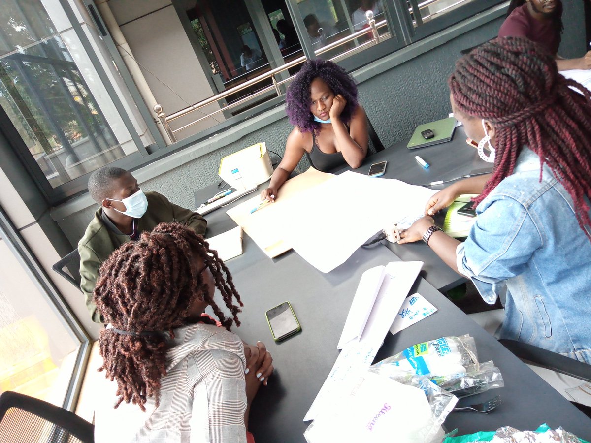 digimark_uganda's tweet photo. Fridays are for meating and brainstorming!!!
How are you closing down your week?
#DigiFriday https://t.co/9kHWh0FKSX