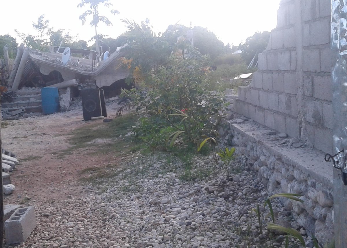 CAPADCoopratio1's tweet photo. @carelpedre Bonjou carel, nou te you patisipan nan TECH CAMP ki te fet Okay pa anbasad US, se la nou rankotre. map swiv ou pou  enèji ou nan sikonstans sa.  Nou ta renmen w akonpaye nou nan sans sa nan ede n jwen kek patnè pou n ka ranfose api nou pou fanmi viktim yo. Jean Edelan Emilcy,  .! https://t.co/X6Y8gH71mf