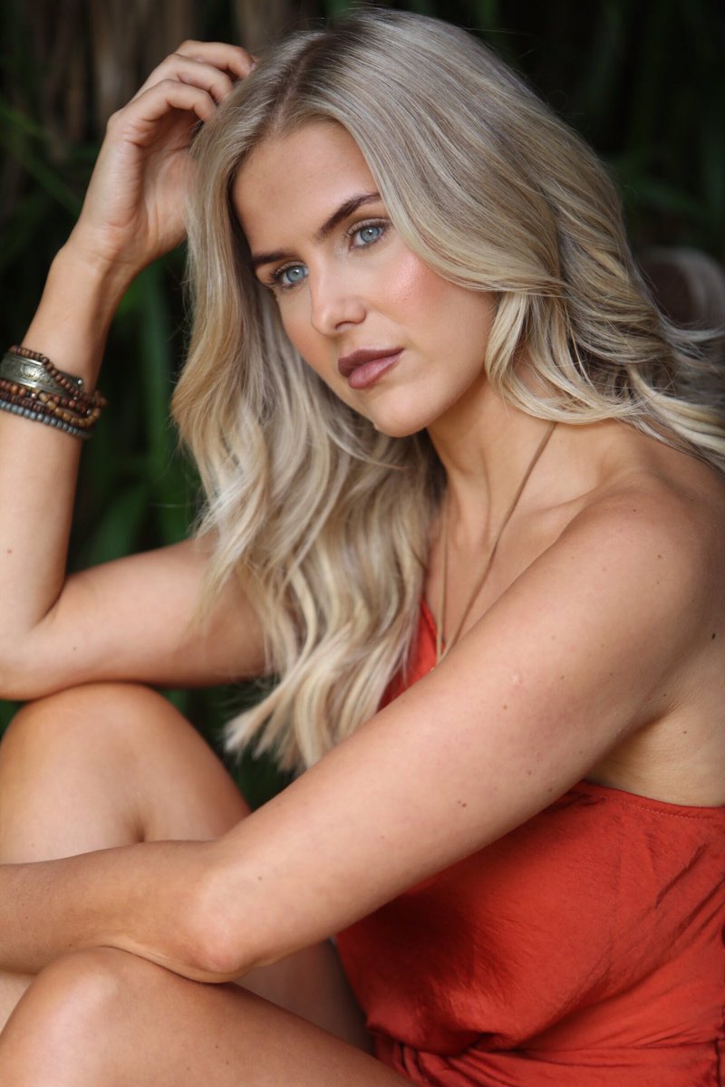 Reflection_MPS's tweet image. Natalie C 🇬🇧 looking awesome and incredible.

reflectionmodels.com 🥇