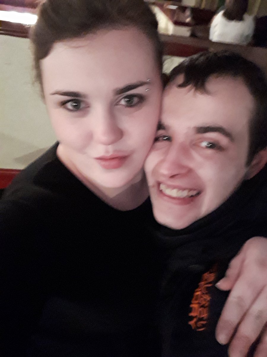 #DominosBIGGiveaway it's our anniversary and our 1st date was a dominoes (plus you do the best gluten free pizzas) for 2 year old son who is celiac