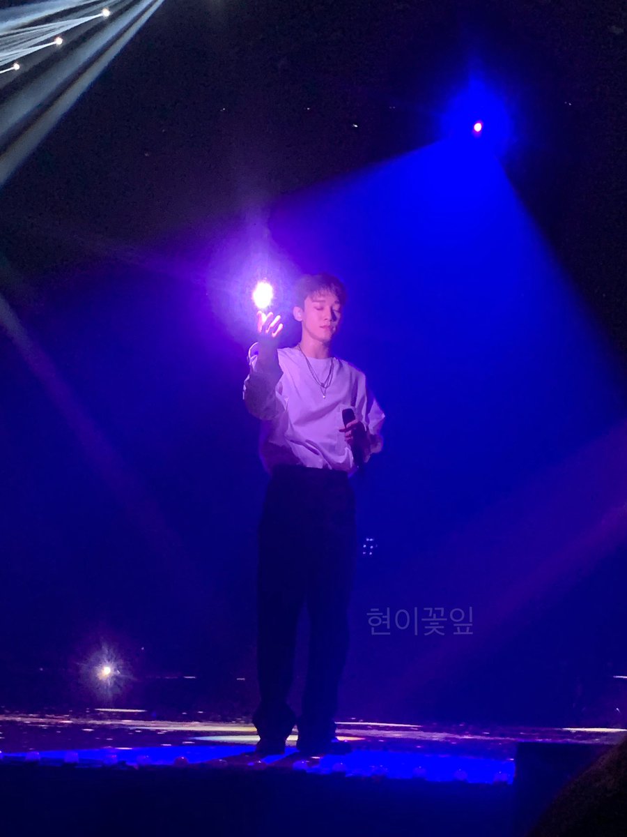 tbestJD's tweet photo. jongdae high note king
#종대랑_함께_걸어갈게
jongdae asia's ballad prince
#종대를_믿어 
jongdae best kpop vocalist
#종대를_믿어
jongdae nation's vocalist https://t.co/hYKMiZP7ho