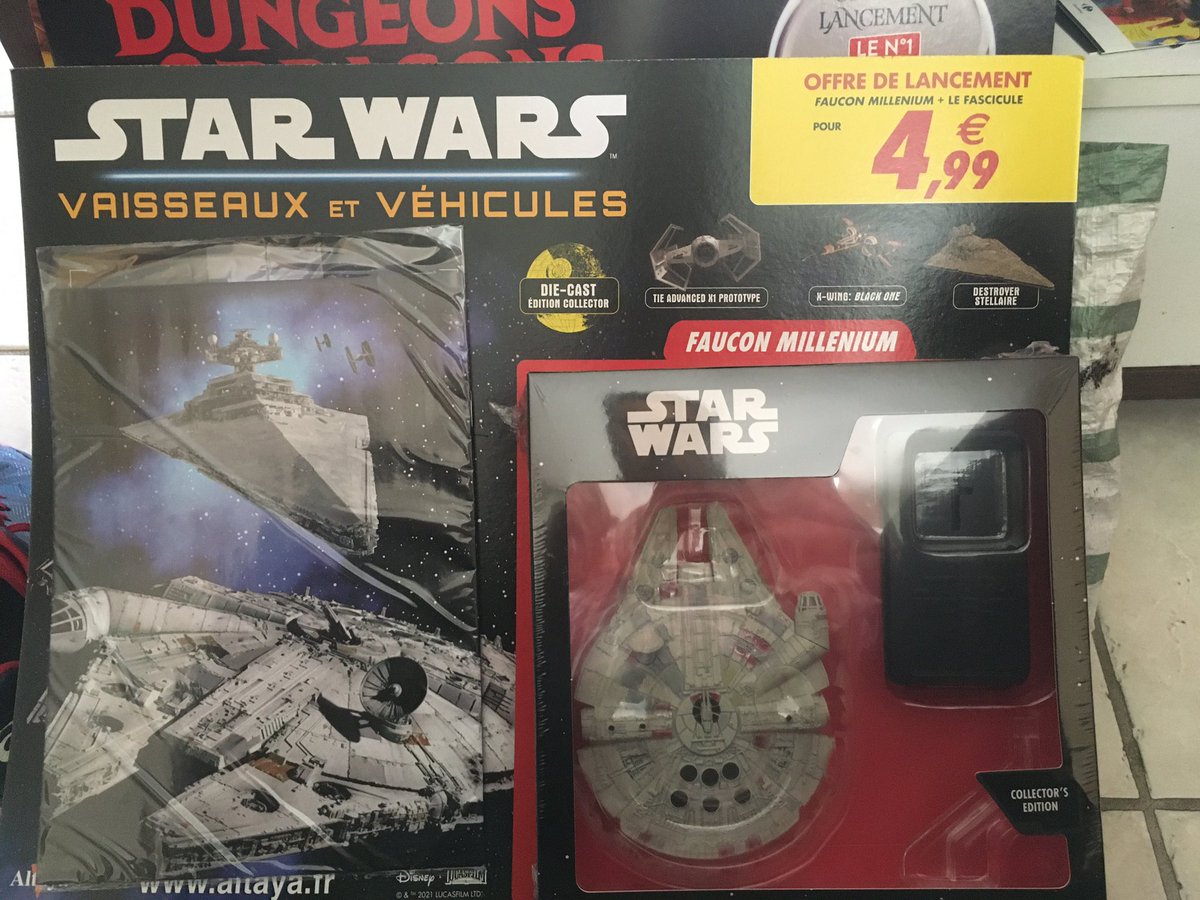 darthfilou's tweet photo. & pour me changer les idées + tard j’ai acheté tous les #numeros1 du kiosque 😅 (presque #Cocoframophile 😇) https://t.co/qfxVYYwZwh