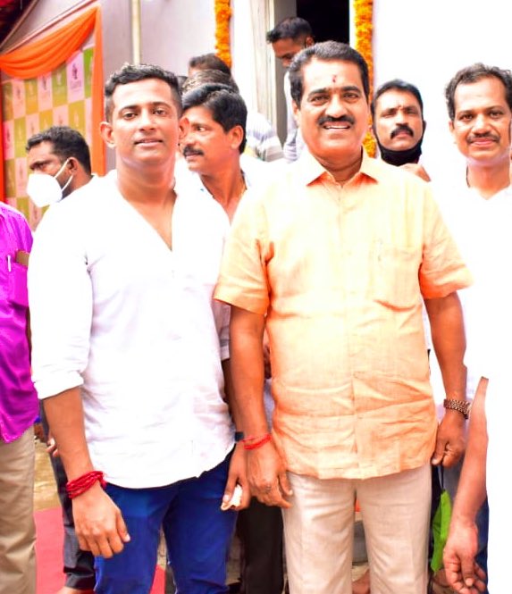 vikrambacharya's tweet photo. Our Grand Opening of @Gaanaagro I We'd like to thank @KotianUmanath for taking part in the occassion. https://t.co/4aRuESXGY8